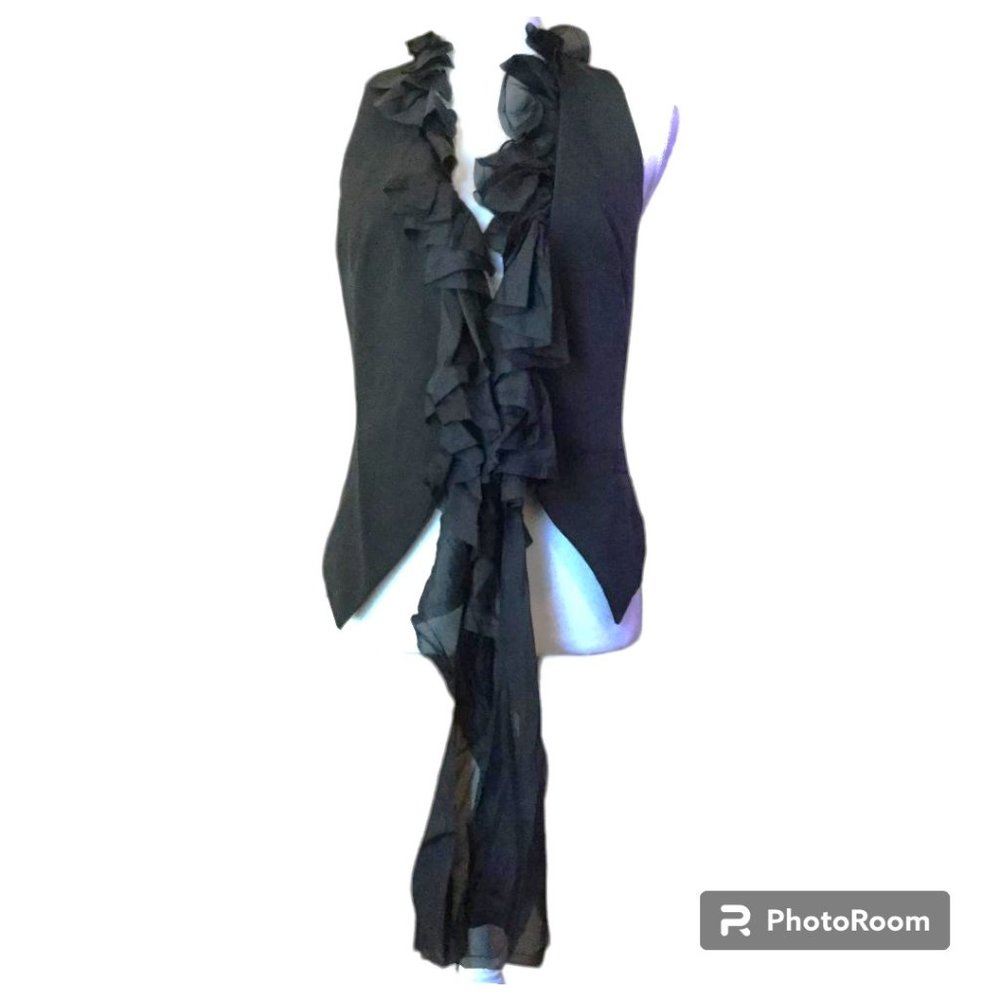 Elizabeth and James Women's Dramatic Ruffle Vest